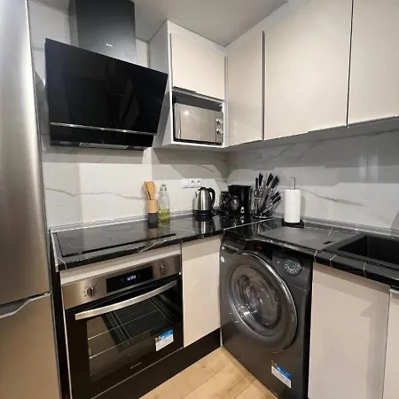 Apartamento Yanis Apartment *
