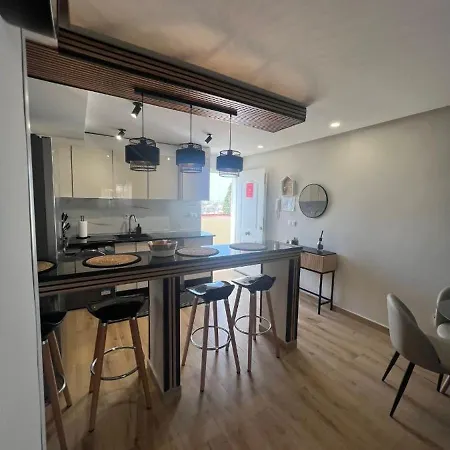 Apartamento Yanis Torrevieja
