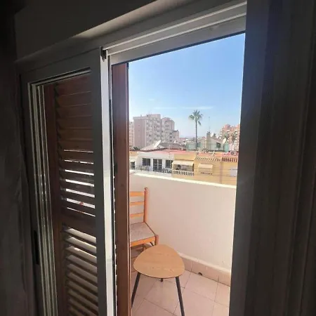 Apartamento Yanis * Torrevieja