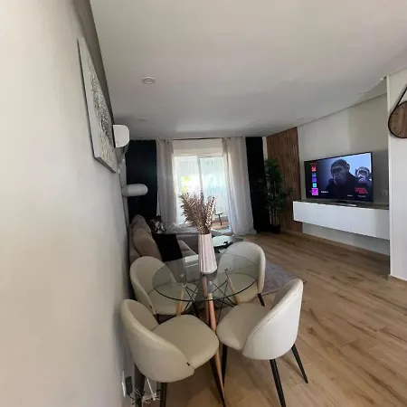 Apartamento Yanis Apartment Torrevieja